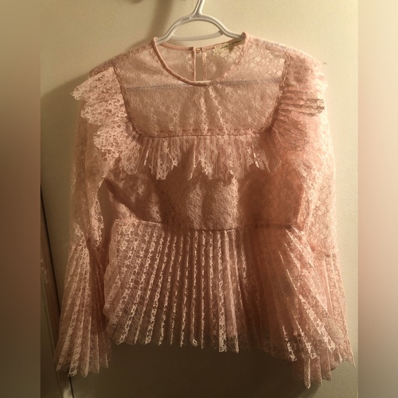 Silence & Whispers Tops - Silence & Whispers Size Medium pink lace top